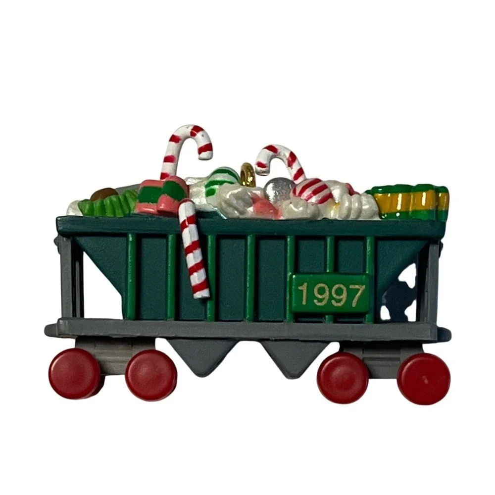 Hallmark Keepsake Ornament 1997 Candy Car Noel R.R. Series Miniature Train Green